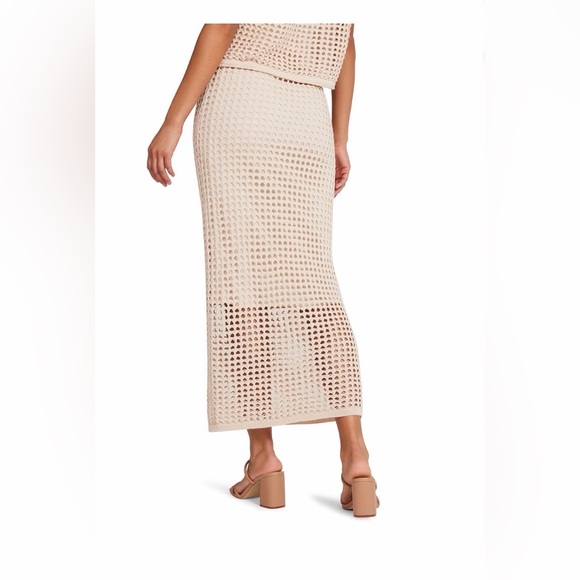 Steve Madden Knit Midi Skirt in Beige Size Small - Picture 3 of 6